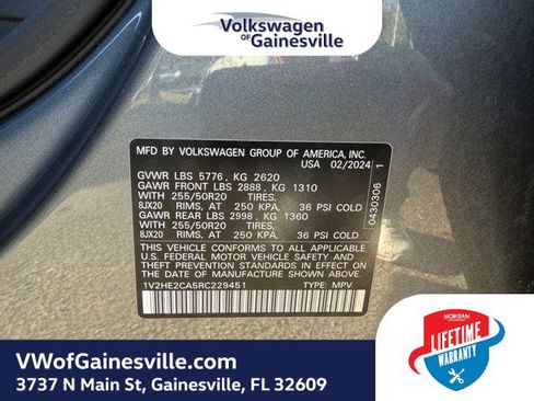 Certified 2024 Volkswagen Atlas Cross Sport SE image 27