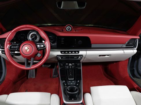 Used 2025 Porsche 911 Turbo S image 80