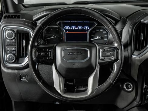 Used 2022 GMC Sierra 3500 Denali AWD/4WD image 17
