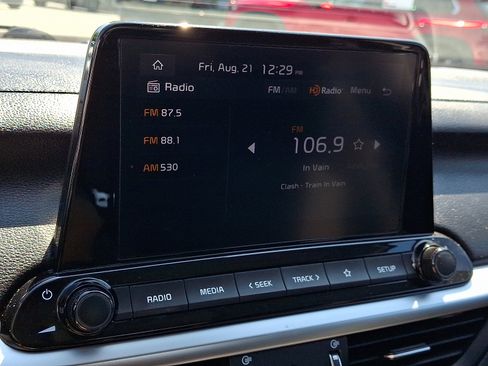 Certified 2024 Kia Forte LXS FWD image 16