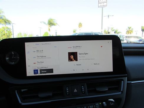 Used 2025 Lexus ES 300h w/ Premium Package FWD image 14