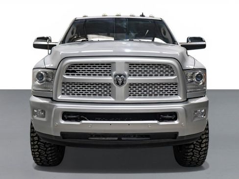 Used 2016 RAM 3500 Laramie image 3