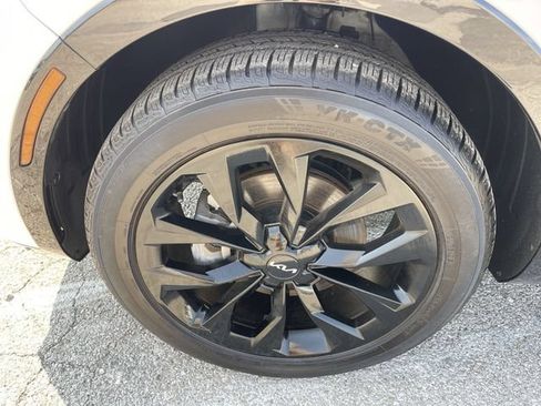 Used 2023 Kia Sorento SX AWD/4WD image 10