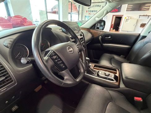 Used 2023 Nissan Armada SL w/ Captain's Chairs Package AWD/4WD image 29