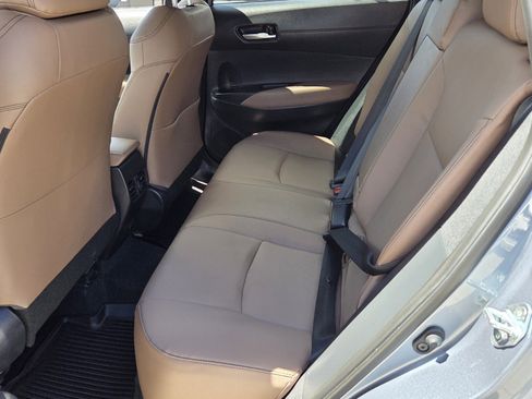 Used 2026 Toyota Corolla Cross XLE w/ Convenience Package image 5