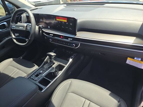 New 2026 Kia Sorento S FWD image 11