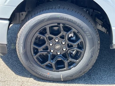 New 2025 Ford F150 XLT w/ Equipment Group 302A MID image 9