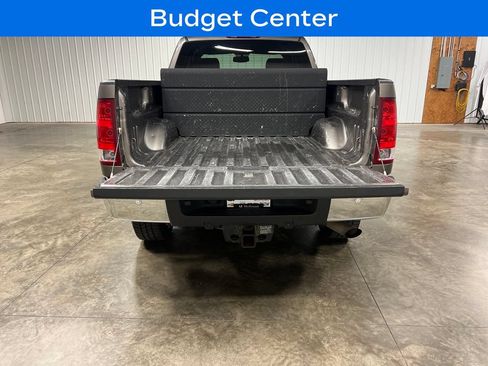 Used 2013 GMC Sierra 2500 SLE w/ SLE Preferred Package AWD/4WD image 11