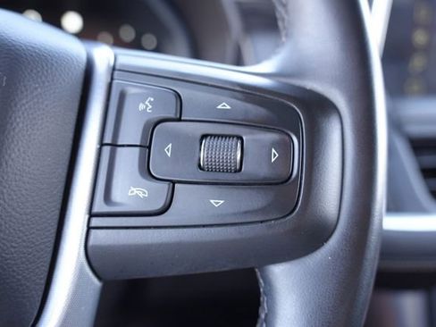 Used 2023 GMC Yukon SLT AWD/4WD image 14