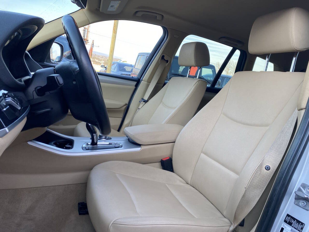 Used 2012 BMW X3 xDrive28i AWD/4WD image 8