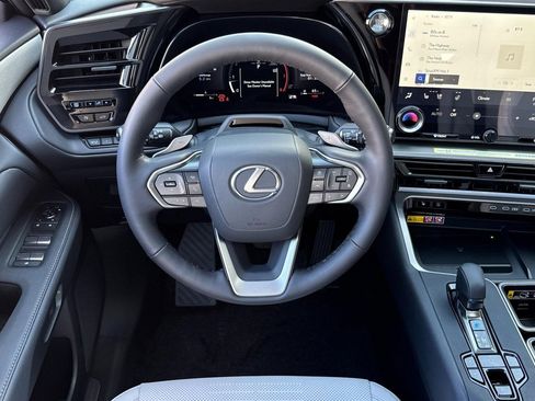New 2026 Lexus TX 350 AWD image 25