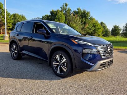 Used 2024 Nissan Rogue SL w/ SL Premium Package