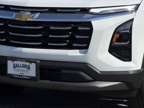 New 2026 Chevrolet Equinox LT w/ LPO, Floor Liner Package FWD image 9