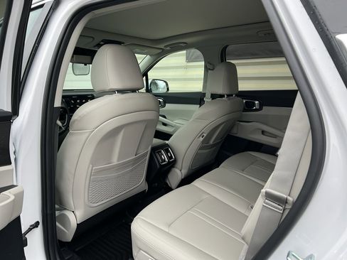 New 2026 Kia Sorento S w/ S Panoramic Sunroof Package image 12