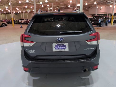 Certified 2024 Subaru Forester Premium AWD/4WD image 4