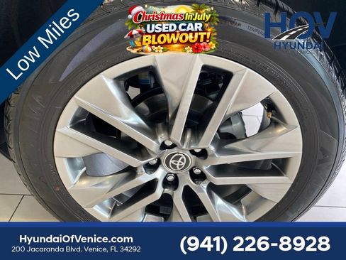 Used 2024 Toyota RAV4 Limited w/ Advanced Technology Package AWD/4WD image 11