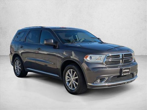 Used 2018 Dodge Durango SXT w/ Quick Order Package 2BB image 3