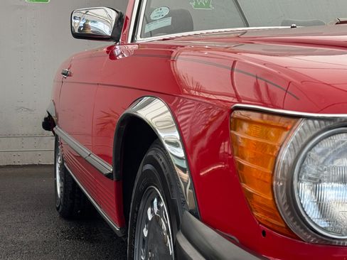 Used 1987 Mercedes-Benz 560 SL image 46