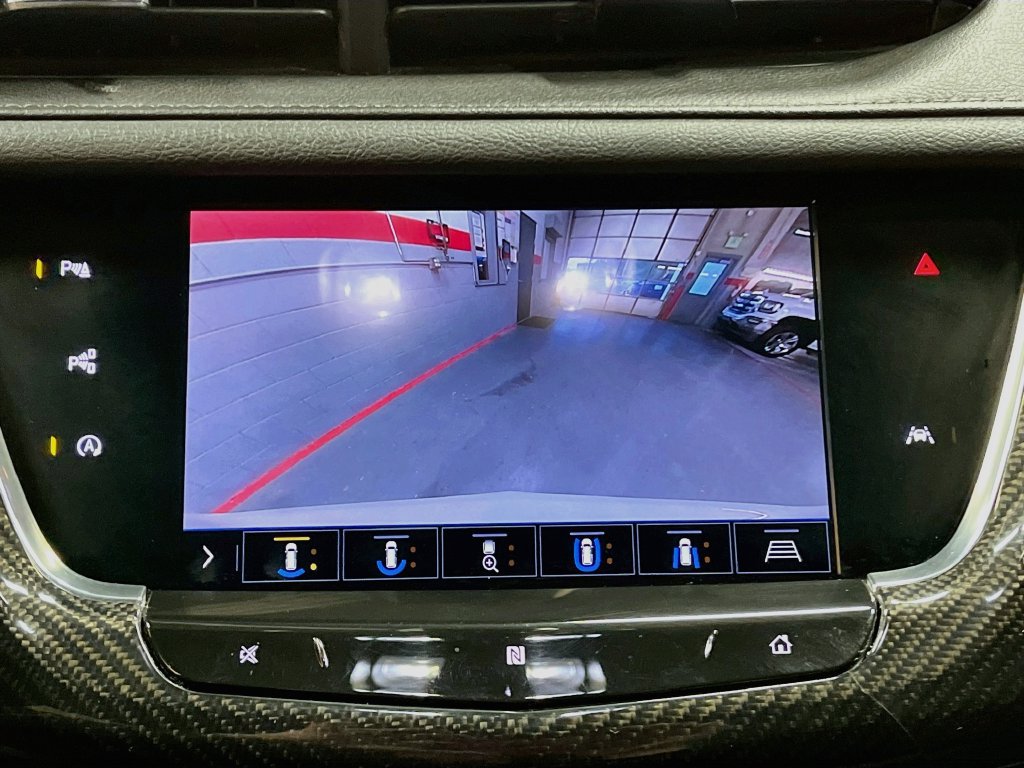 Used 2020 Cadillac XT6 Sport AWD/4WD image 14