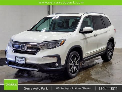 Used 2019 Honda Pilot Touring image 1