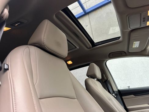 Used 2018 Honda Odyssey EX-L image 21