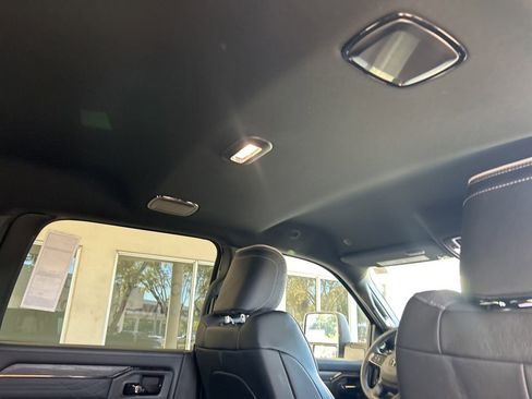 New 2026 RAM 2500 Limited image 37