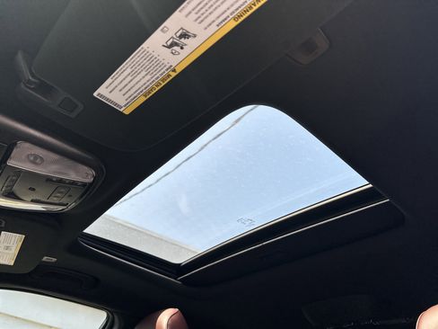 Used 2023 Dodge Durango GT image 36