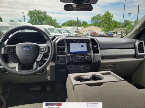 Used 2022 Ford F250 XLT AWD/4WD image 7