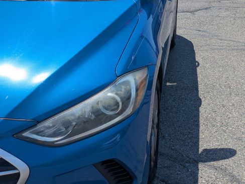 Used 2017 Hyundai Elantra SE FWD image 12