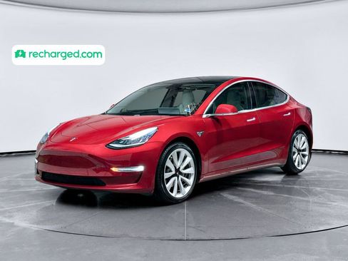 Used 2018 Tesla Model 3 Long Range image 1