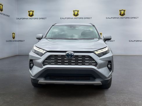 Used 2024 Toyota RAV4 Limited AWD/4WD image 2