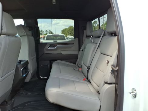 New 2026 GMC Sierra 1500 SLT w/ SLT Premium Plus Package AWD/4WD image 22