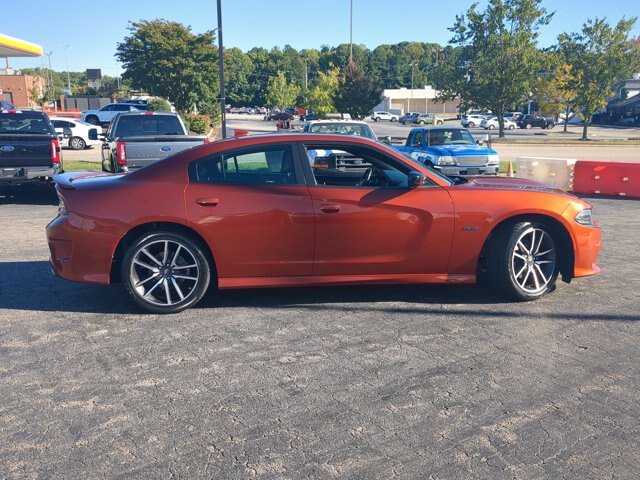 Used 2023 Dodge Charger R/T w/ Plus Group RWD image 3