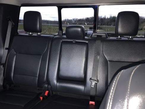 Used 2023 Ford F450 Lariat w/ FX4 Off-Road Package image 21