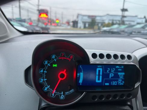 Used 2016 Chevrolet Sonic LT image 13