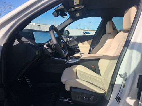 New 2026 BMW X3 xDrive30 w/ Premium Package image 43