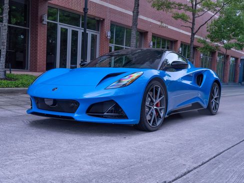 New 2026 Lotus Emira SE RWD image 16