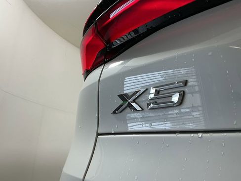 Certified 2025 BMW X5 xDrive50e w/ Executive Package AWD/4WD image 32