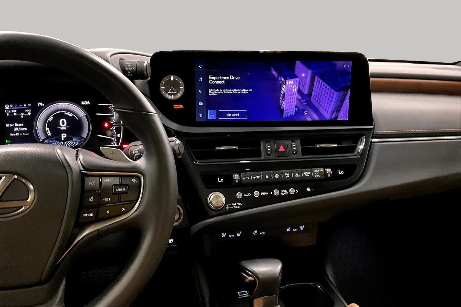 Used 2024 Lexus ES 300h w/ Premium Package FWD image 6