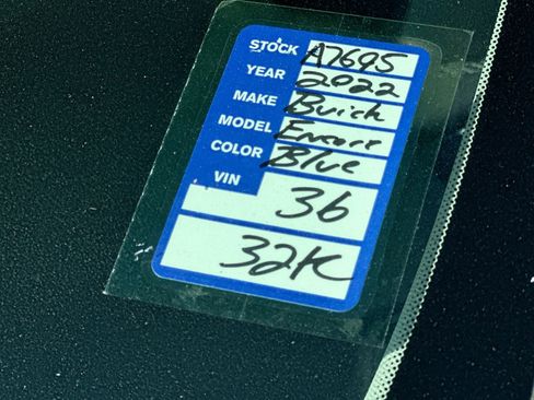 Used 2022 Buick Encore Preferred w/ Safety Package image 25