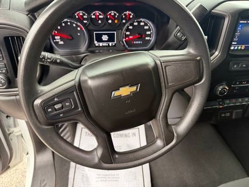 Used 2021 Chevrolet Silverado 1500 Custom image 24