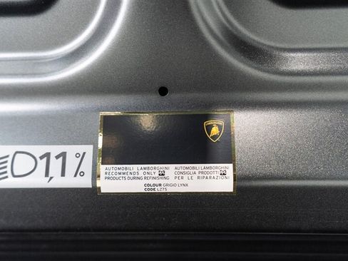 Used 2016 Lamborghini Huracan LP 580-2 RWD image 42