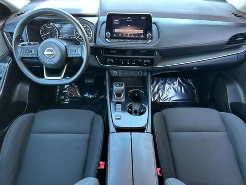 Used 2023 Nissan Rogue S FWD image 12