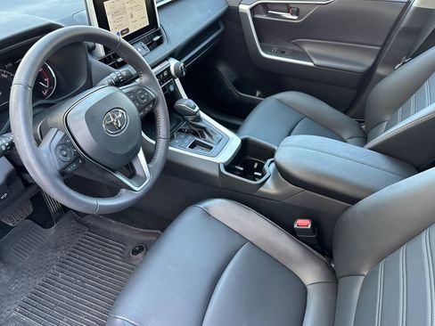 Used 2024 Toyota RAV4 XLE Premium FWD image 11