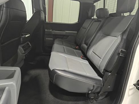 Used 2022 Ford F150 Lariat w/ Equipment Group 502A High AWD/4WD image 16