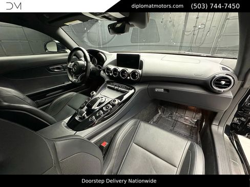 Used 2018 Mercedes-Benz AMG GT Coupe image 18