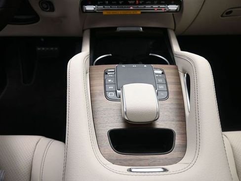 New 2026 Mercedes-Benz GLE 350 4MATIC image 13