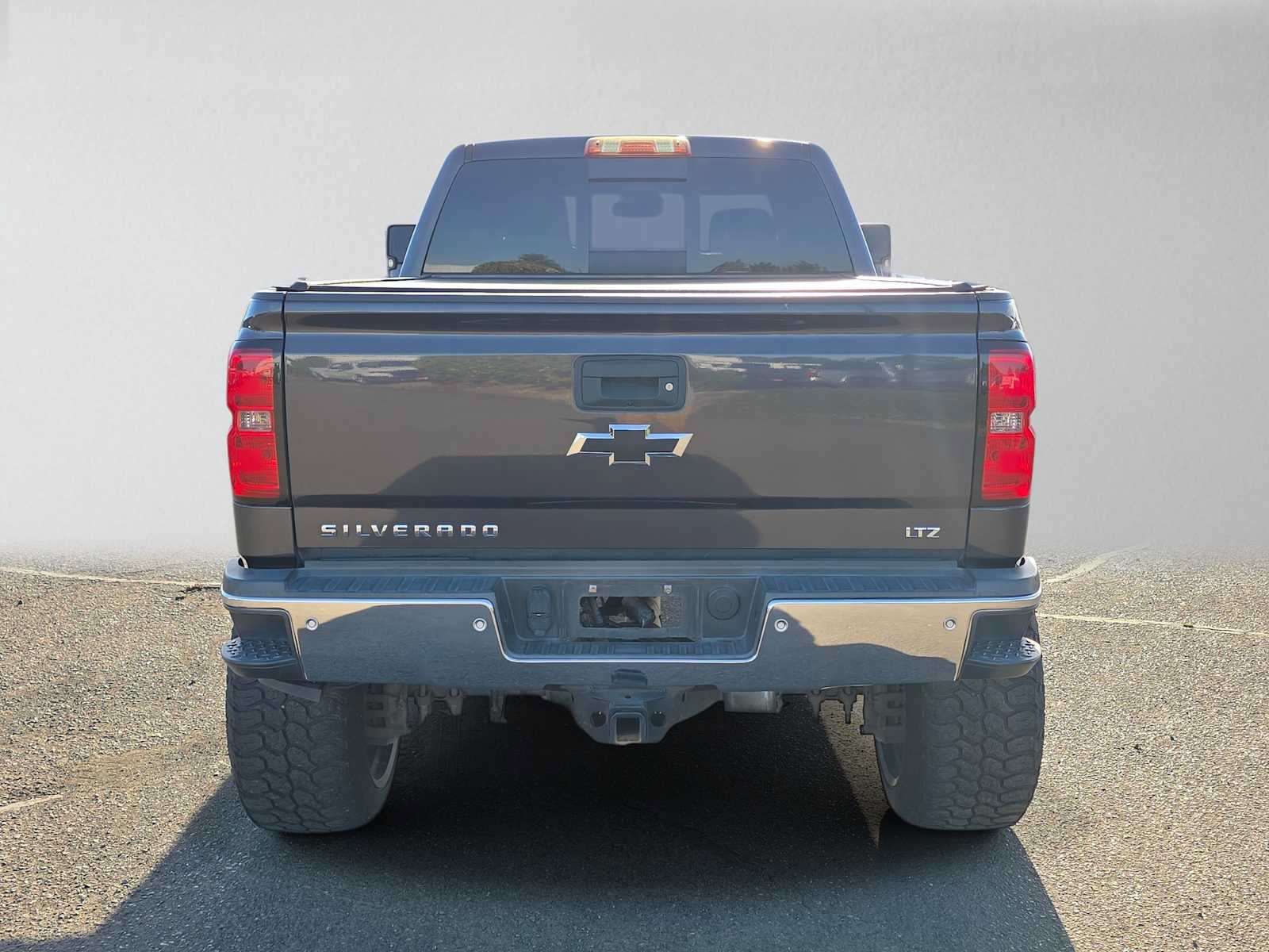 Used 2016 Chevrolet Silverado 2500 LTZ w/ Duramax Plus Package AWD/4WD image 5