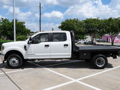 Used 2019 Ford F350 XL w/ Power Equipment Group image 10