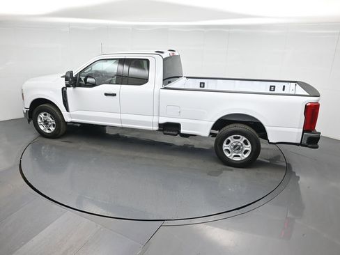 New 2026 Ford F250 XLT image 30